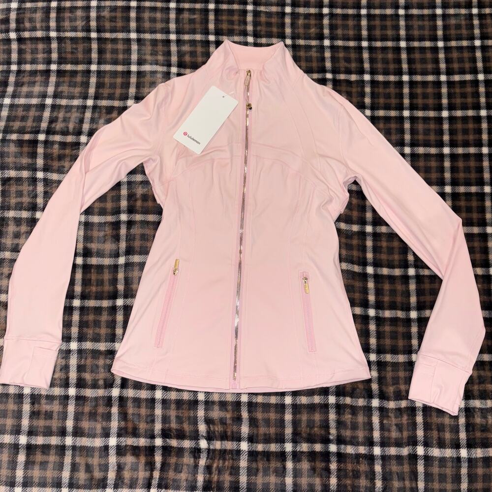 Lululemon Style Pink Define Jacket Gold Zip Size 6 Gift NWT